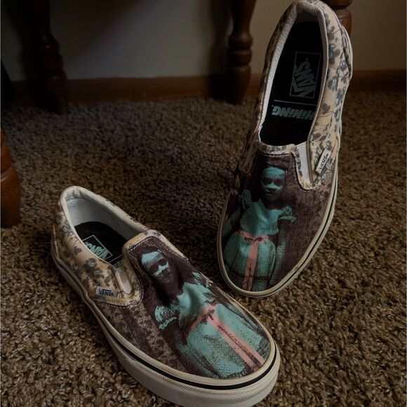 Vans The Shining Slip On Shoes Unisex Size 4/5.5 Grady Twins House of Terror - Picture 1 of 7